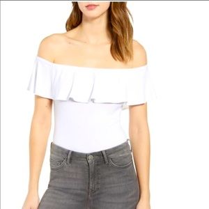 Leith white off-shoulder body suite size small
